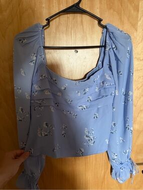 Abercrombie & Fitch Periwinkle Floral Puff-Sleeve Blouse